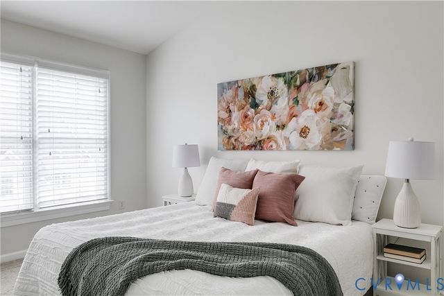 1002 Hyde Ln, Henrico, VA 23229