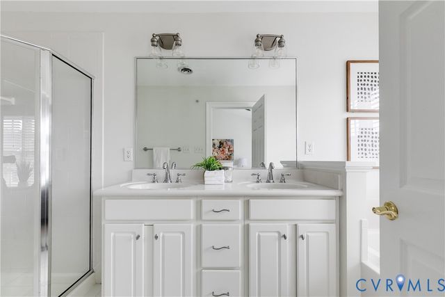 1002 Hyde Ln, Henrico, VA 23229