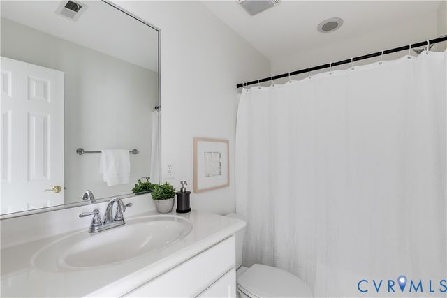 1002 Hyde Ln, Henrico, VA 23229