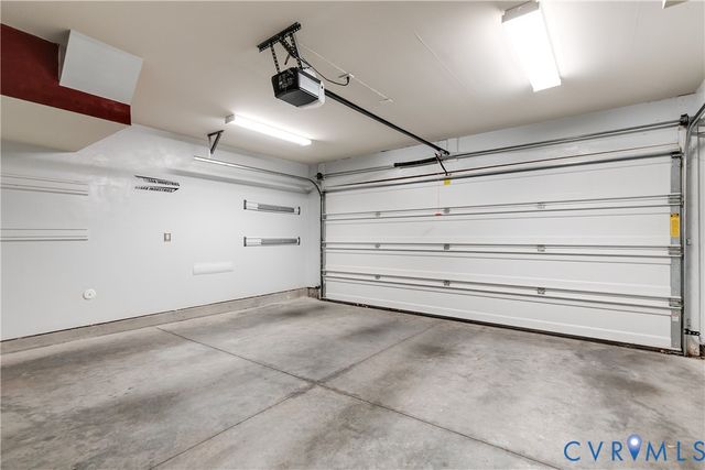 1002 Hyde Ln, Henrico, VA 23229