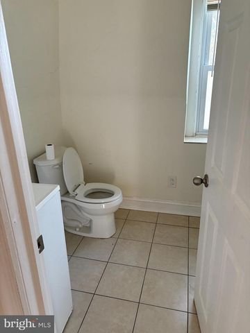 6517-6517 N 6TH ST, Philadelphia, PA 19126