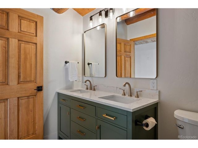 1957 Homestead Dr, Granby, CO 80446
