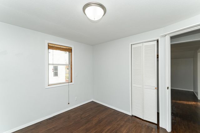 612 2nd Avenue SE, Pine Island, MN 55963