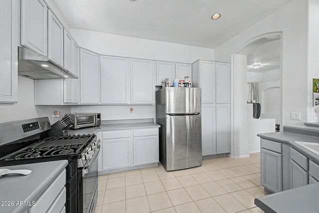 11340 S COOLWATER Drive, Goodyear, AZ 85338