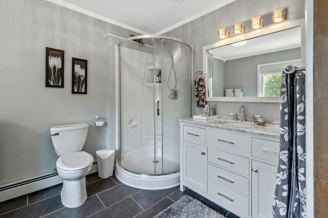 678 Pond Road, Hinesburg, VT 05461
