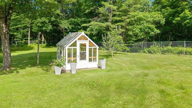 678 Pond Road, Hinesburg, VT 05461