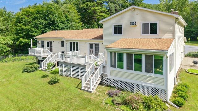 678 Pond Road, Hinesburg, VT 05461