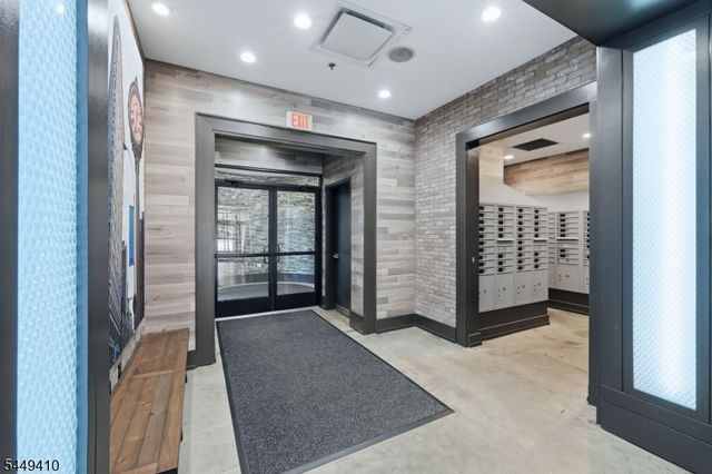 1 Carriage City Plz 804, Rahway City, NJ 07065