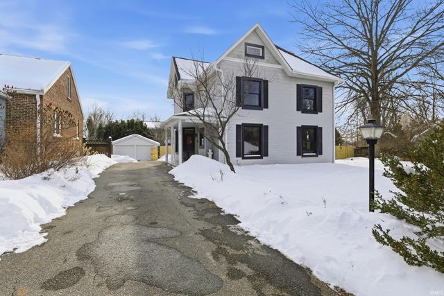 1202 E Maxwell Lane, Bloomington, IN 47401