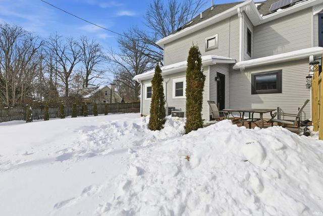 1202 E Maxwell Lane, Bloomington, IN 47401