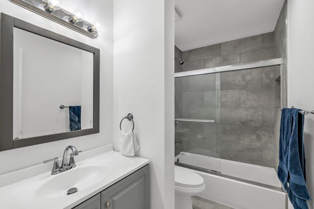 2540 NW 99 Avenue 2540, Coral Springs, FL 33065