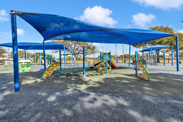 2540 NW 99 Avenue 2540, Coral Springs, FL 33065