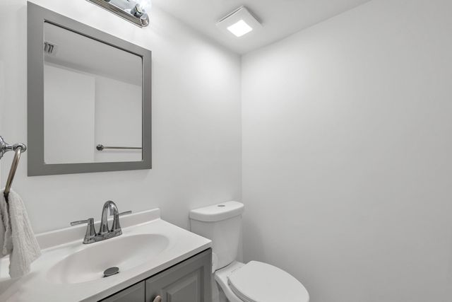 2540 NW 99 Avenue 2540, Coral Springs, FL 33065