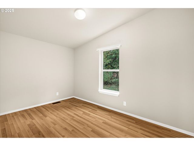 71210 E FAUBION Loop, Rhododendron, OR 97049