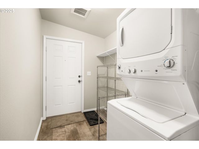 71210 E FAUBION Loop, Rhododendron, OR 97049