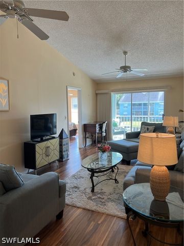 185 Grand Oaks WAY R204, Naples, FL 34110