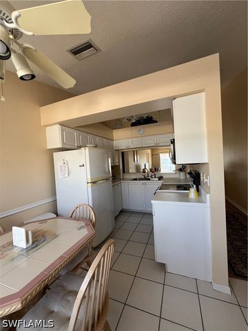 185 Grand Oaks WAY R204, Naples, FL 34110