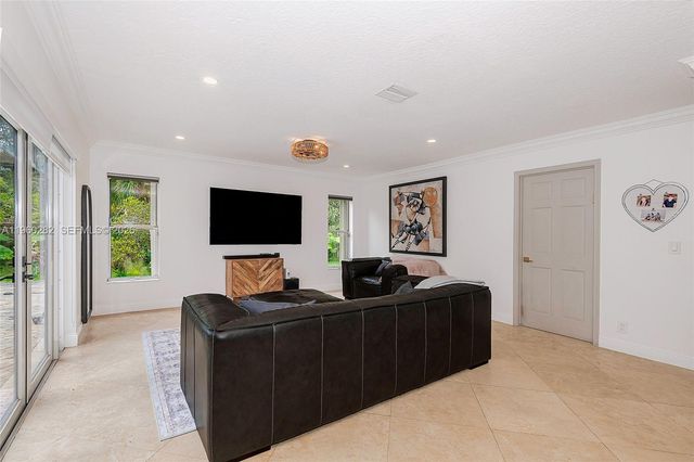 3610 Washington Ln, Cooper City, FL 33026