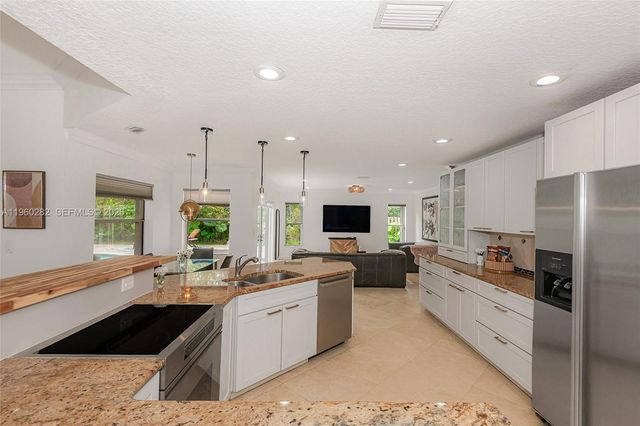 3610 Washington Ln, Cooper City, FL 33026