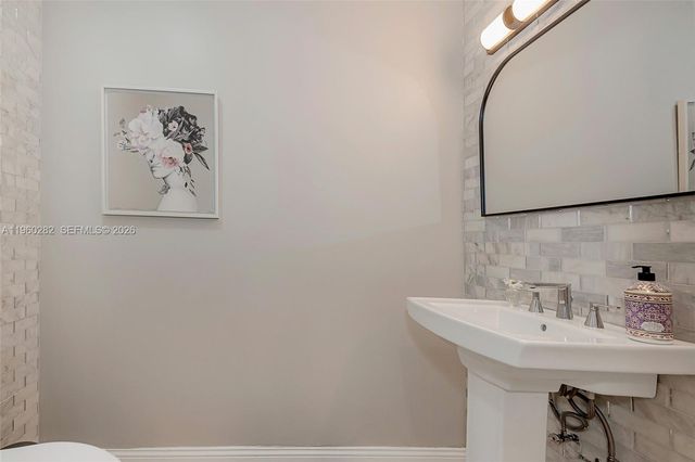 3610 Washington Ln, Cooper City, FL 33026