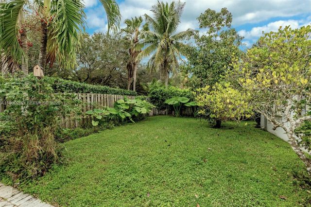 3610 Washington Ln, Cooper City, FL 33026