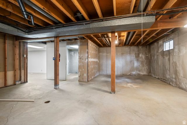 13333 S 2900 W, Riverton, UT 84065