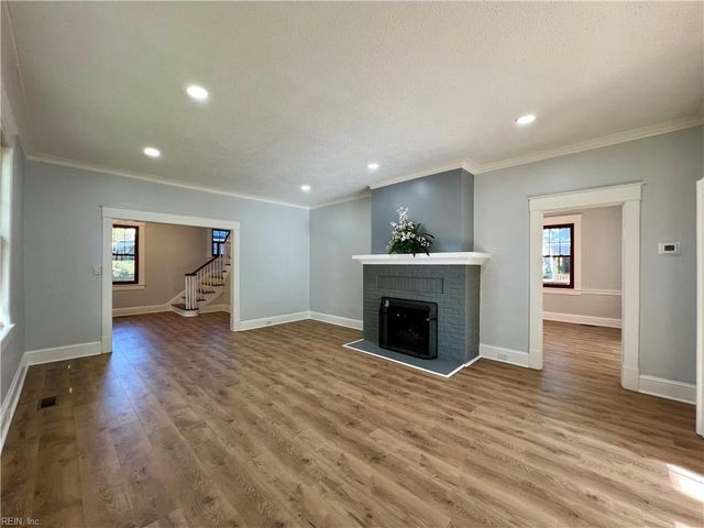 255 E 41st ST, Norfolk, VA 23504