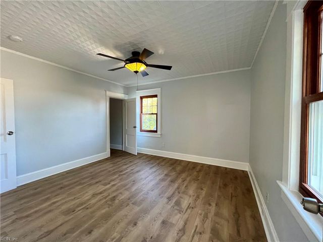 255 E 41st ST, Norfolk, VA 23504