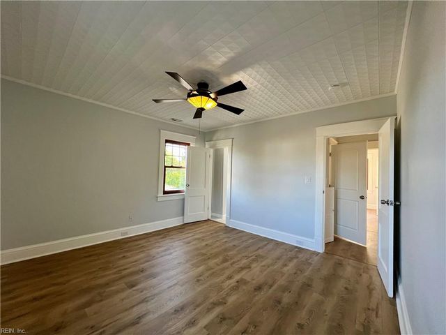 255 E 41st ST, Norfolk, VA 23504