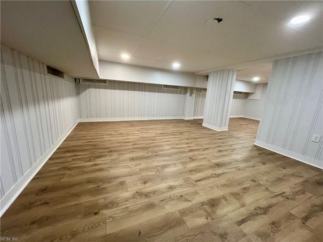 255 E 41st ST, Norfolk, VA 23504