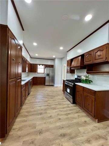 255 E 41st ST, Norfolk, VA 23504