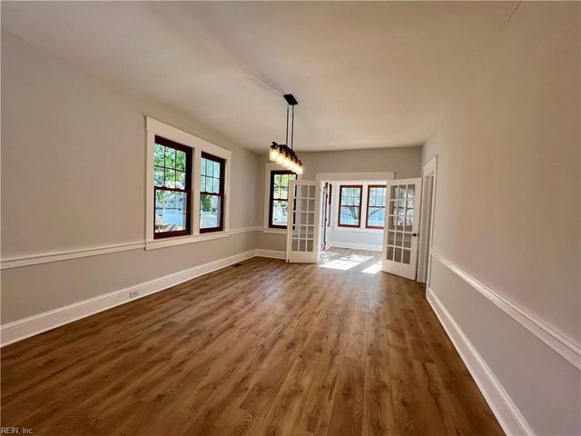 255 E 41st ST, Norfolk, VA 23504