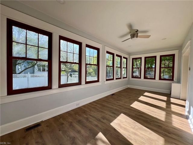 255 E 41st ST, Norfolk, VA 23504