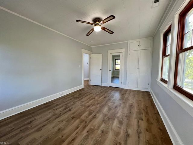 255 E 41st ST, Norfolk, VA 23504