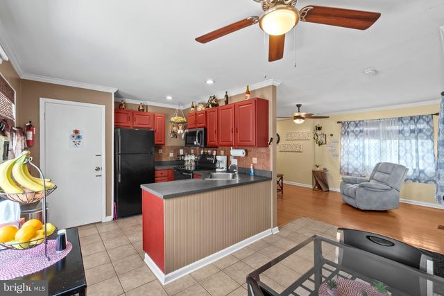 1921 LINCOLN AVE, Baltimore, MD 21227