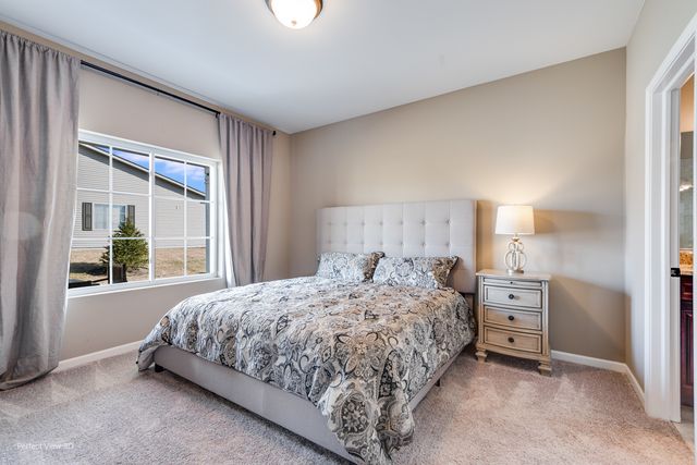 25703 S RIVERS PLAZA Drive, Channahon, IL 60410