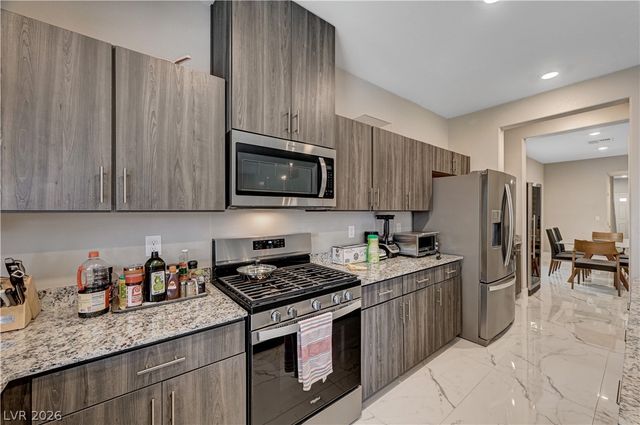 7563 Dragonfruit Avenue, Las Vegas, NV 89113