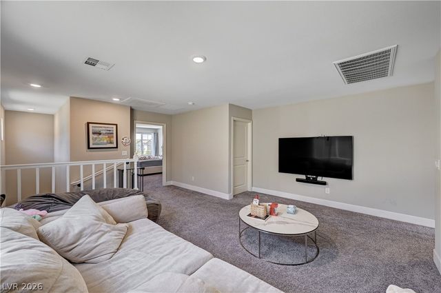7563 Dragonfruit Avenue, Las Vegas, NV 89113