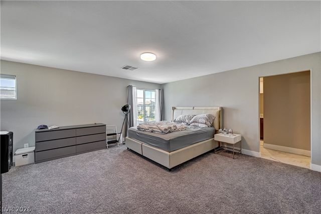 7563 Dragonfruit Avenue, Las Vegas, NV 89113