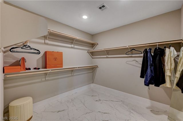 7563 Dragonfruit Avenue, Las Vegas, NV 89113