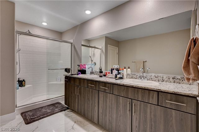 7563 Dragonfruit Avenue, Las Vegas, NV 89113