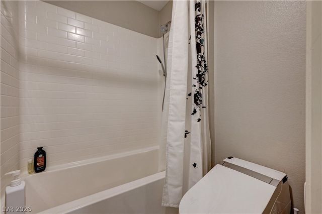 7563 Dragonfruit Avenue, Las Vegas, NV 89113