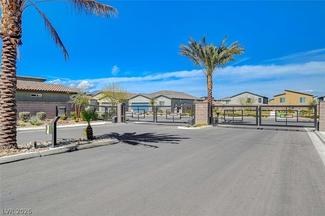 7563 Dragonfruit Avenue, Las Vegas, NV 89113