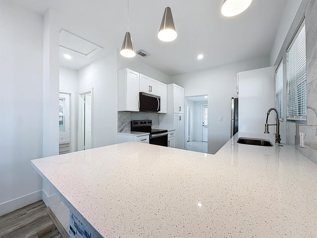 644 Willow Branch Avenue, Jacksonville, FL 32205