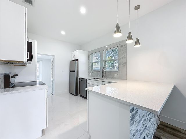 644 Willow Branch Avenue, Jacksonville, FL 32205