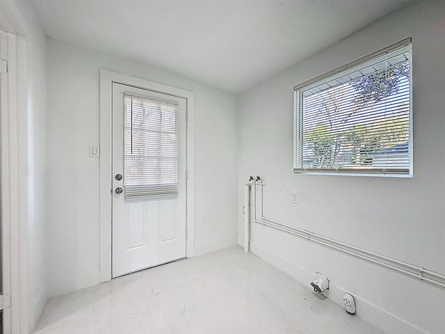 644 Willow Branch Avenue, Jacksonville, FL 32205