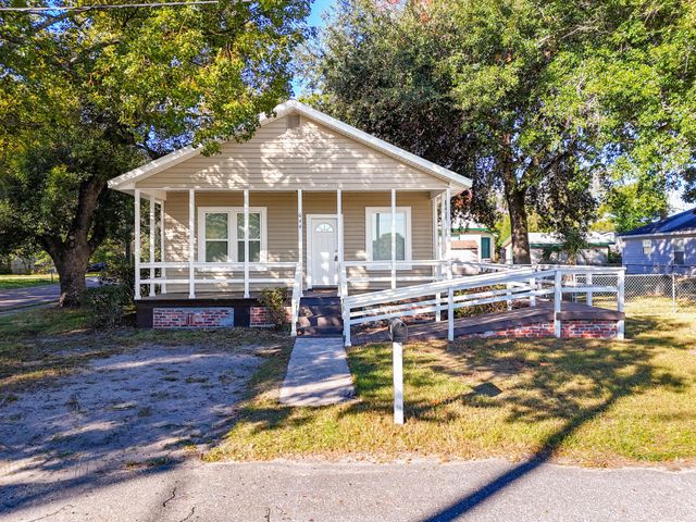 644 Willow Branch Avenue, Jacksonville, FL 32205