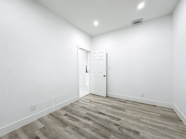 644 Willow Branch Avenue, Jacksonville, FL 32205