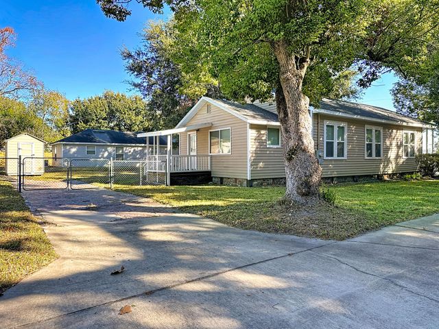 644 Willow Branch Avenue, Jacksonville, FL 32205