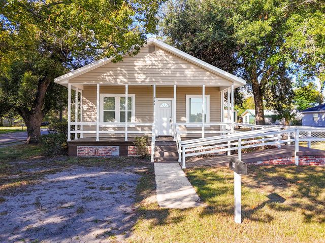 644 Willow Branch Avenue, Jacksonville, FL 32205